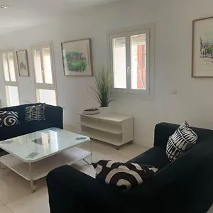 Spacious Loft / Literally At The Foot Of Alhambra , Granada España